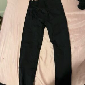Kids/Womens Black Leggings